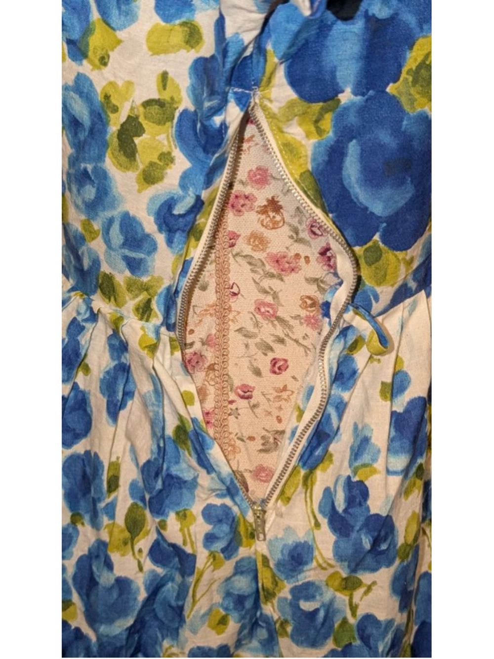 vintage 1950s Floral Cotton Dress - Picture 12 of 16
